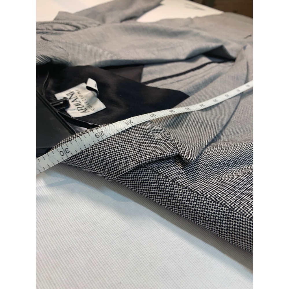Armani‎ Collezioni Grey- Jacket Blazer Pockets 1 button Size 2 - Picture 8 of 9